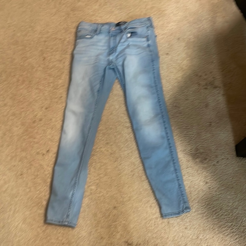 Blue skinny jeans